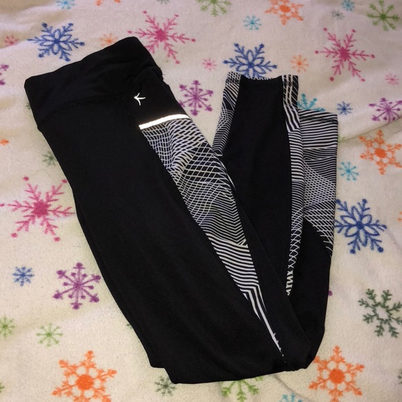 Fitted yoga/workout pants - Picture 2 of 5